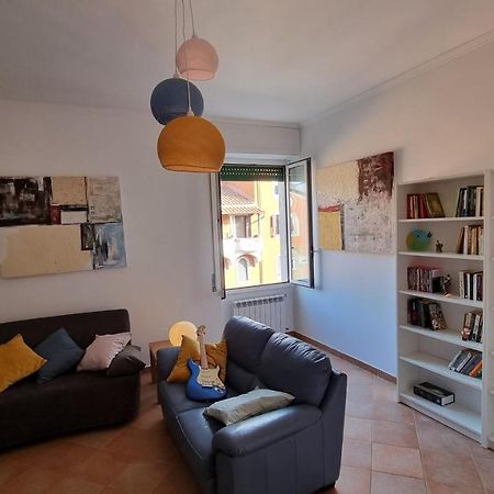 Casa Vacanze Garbatella Rom Exteriör bild